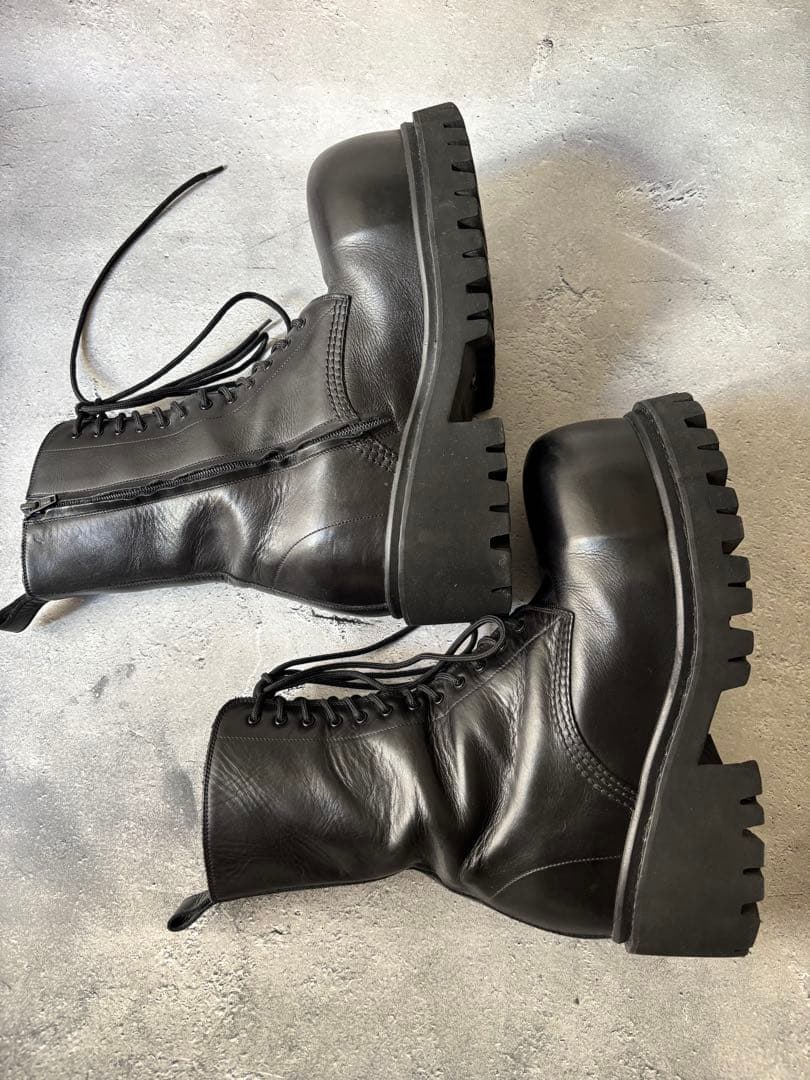 バレンシアガ BALENCIAGA　ストンパーレザーブーツ