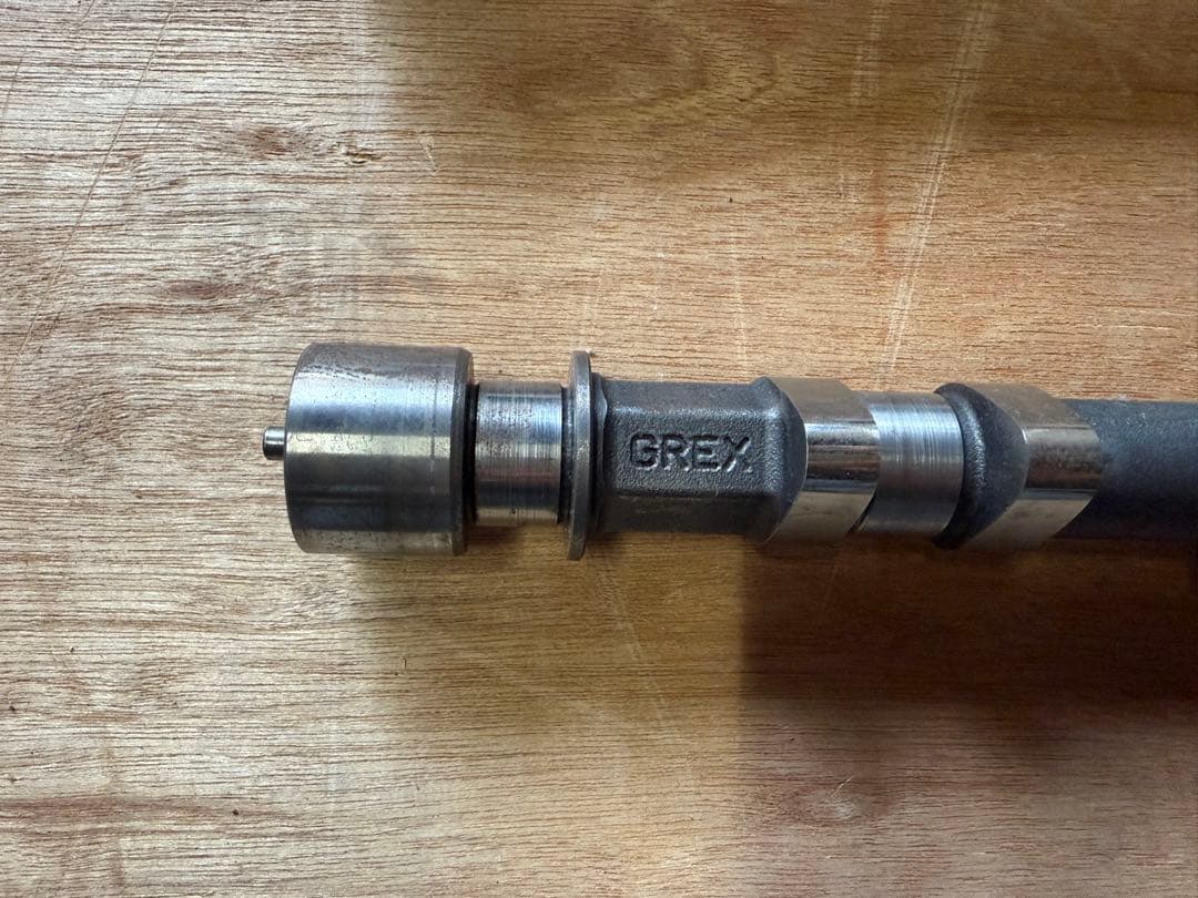 トラスト カムシャフト RB26