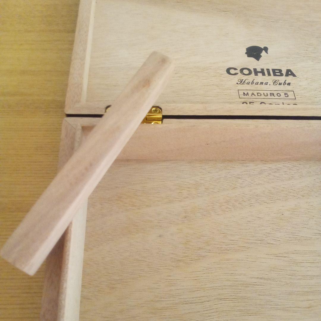 【葉巻空箱】ビックサイズ•COHIBA MADURO 5