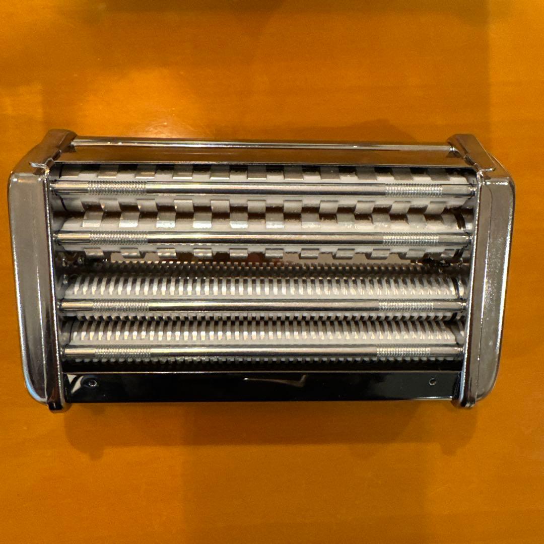 ATLAS 150 WELLNESS パスタ製造機