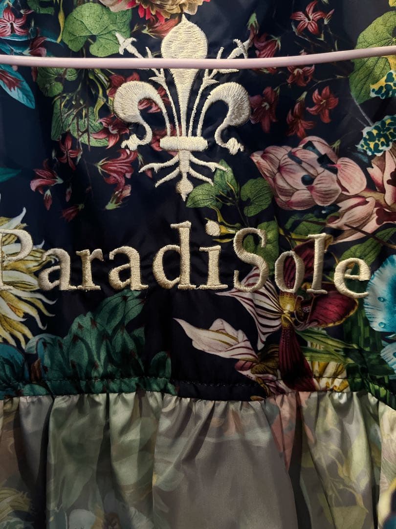 パラディソーレ　レインコート　定価3万円以上