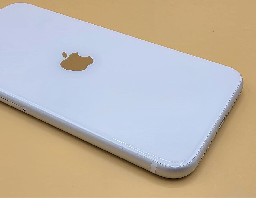 Apple iPhone SE 第2世代 Model A2296 ジャンク品