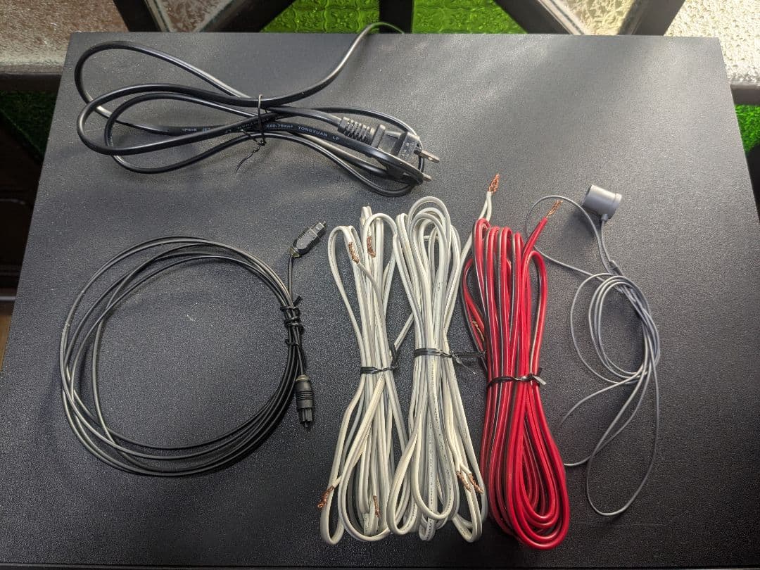 YAMAHA SR-300 サブウーファーアンプ サラウンドシステム