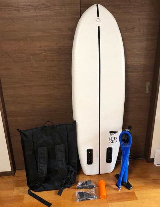 新品、未使用 インフレータブル　サーフボード　スリーウェザー