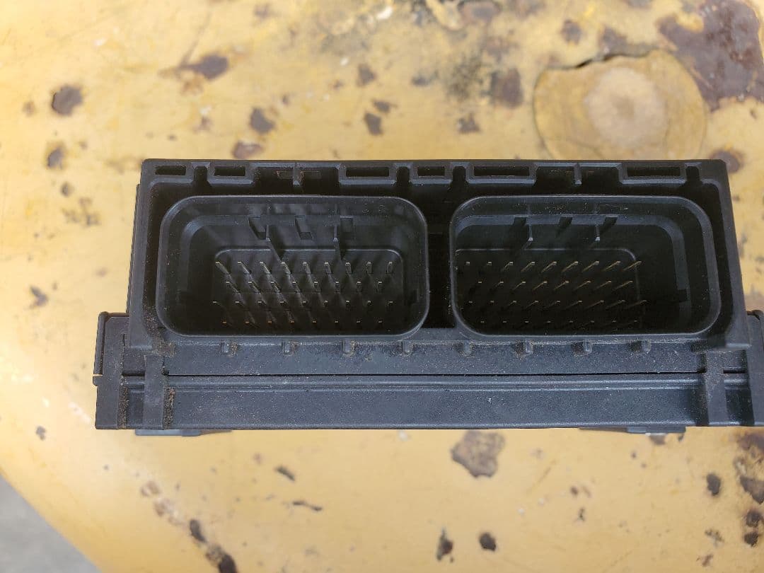 DA64V エンジンコンピュータ　ECU 33920-68HB0