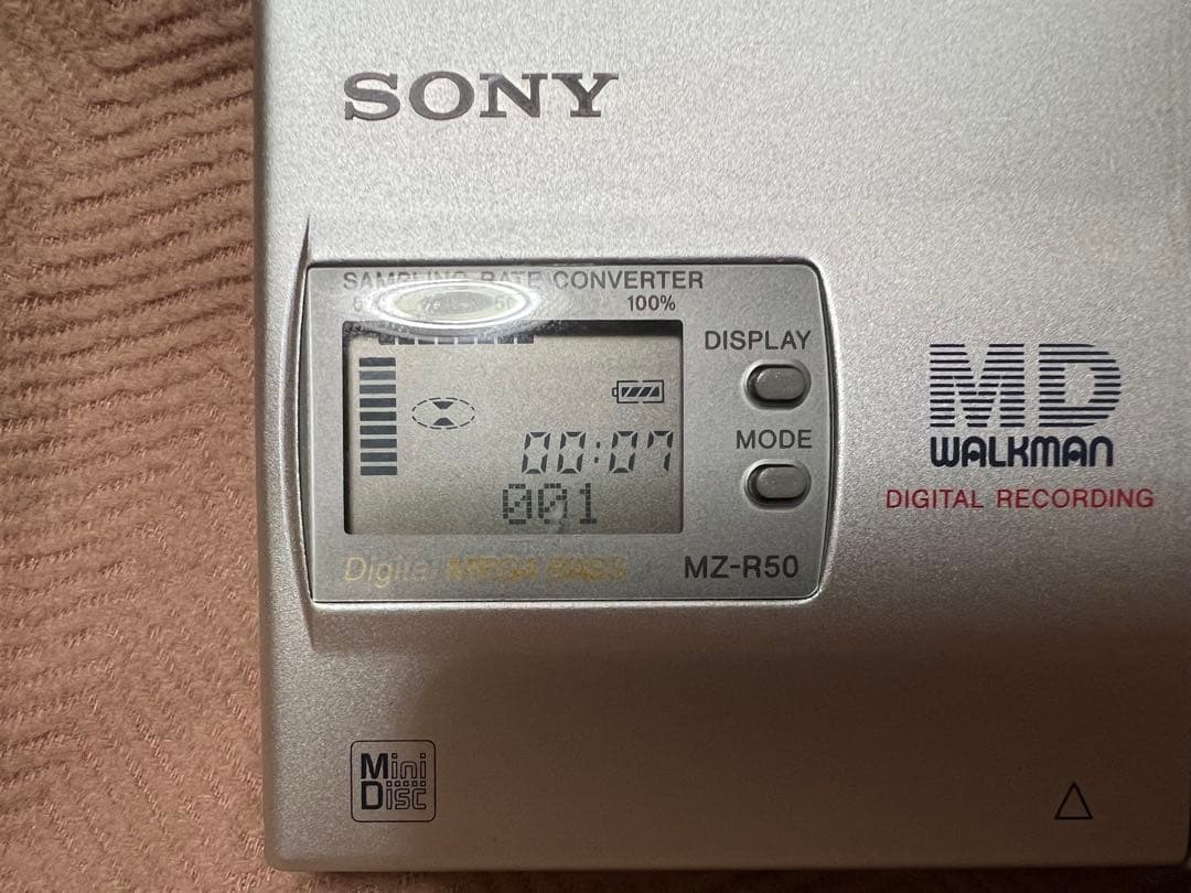 SONY ソニー　MDレコーダー ウォークマン MZ-R50