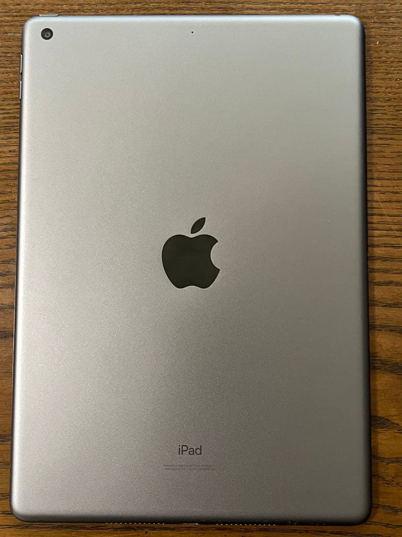 iPad 第8世代 32GB Wi-Fiモデル 中古