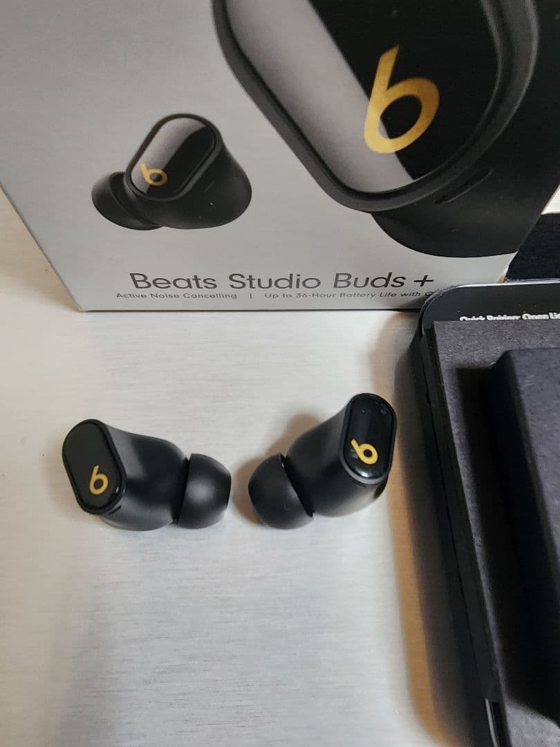 Beats Studio Buds + ブラック　ケース無し