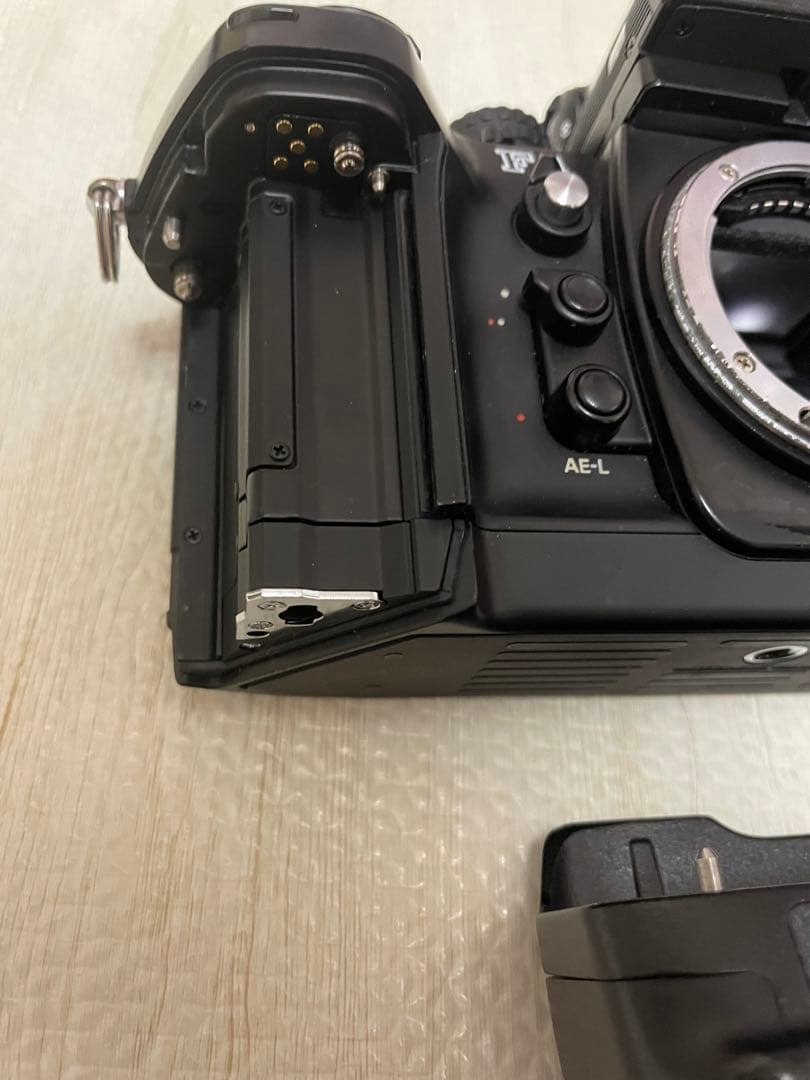 Nikon F4 一眼レフカメラ　2個セット MB-23付き 個別販売もできます