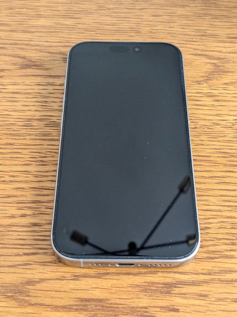 iPhone16Pro 128GB ナチュラルチタニウム