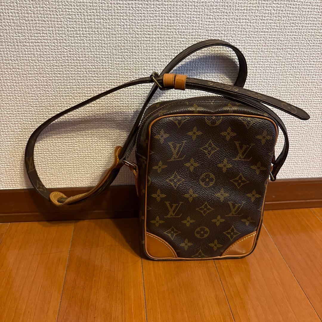 ルイヴィトン モノグラム