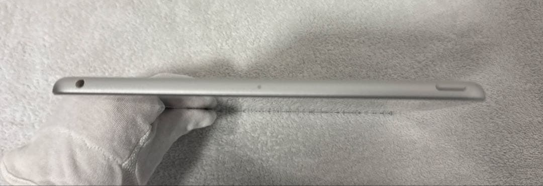 iPad 第5世代 バッテリー容量82% WiFiモデル 128GB