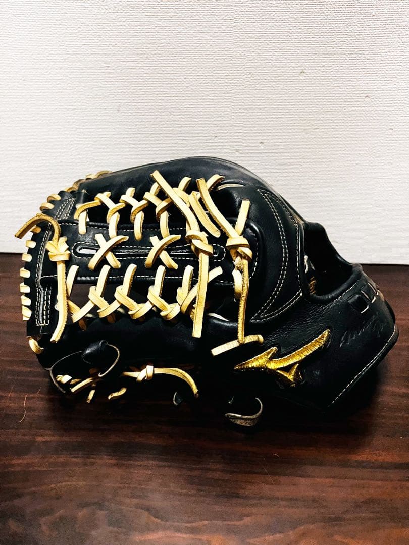 ミズノ 硬式用グローブ 黒/金