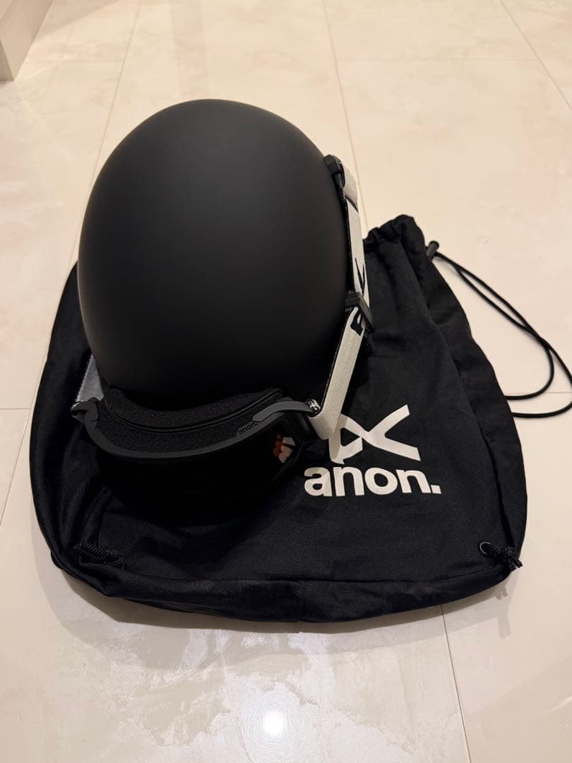 anon. スノーボード ヘルメット ゴーグル付き