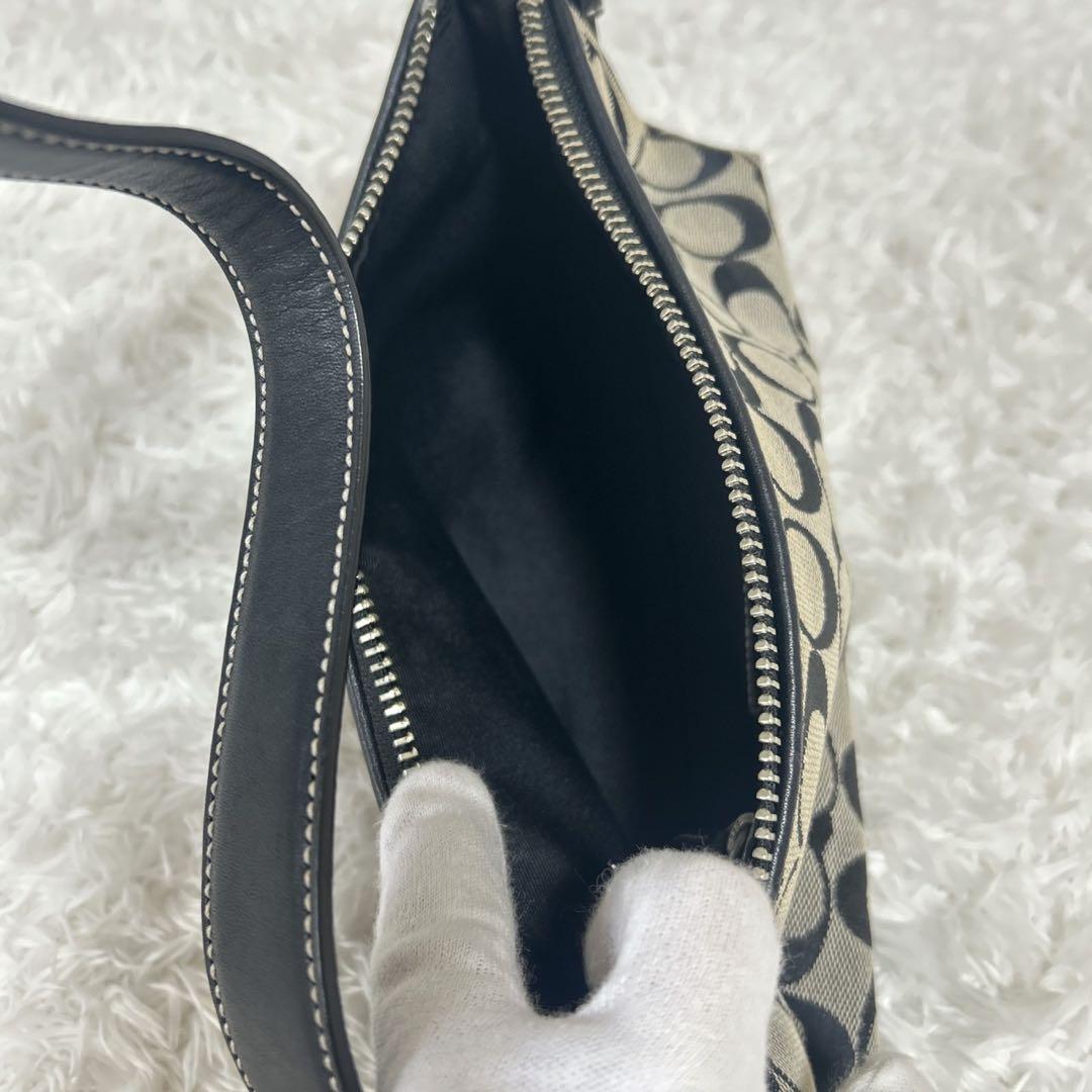 COACH アクセサリーポーチ ワンショルダー シグネチャー タッセル