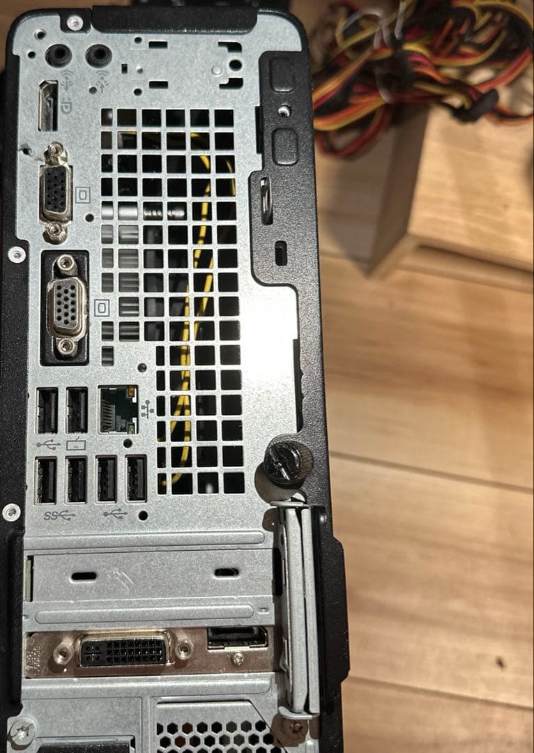 スリムデスクトップ i5-8500 HDD1TB メモリ32GB