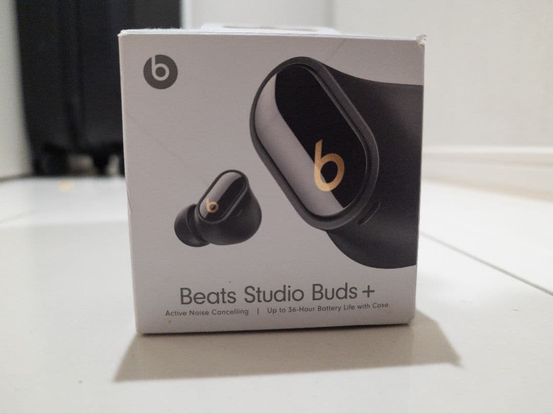 美品　beats studio buds + 動作確認済