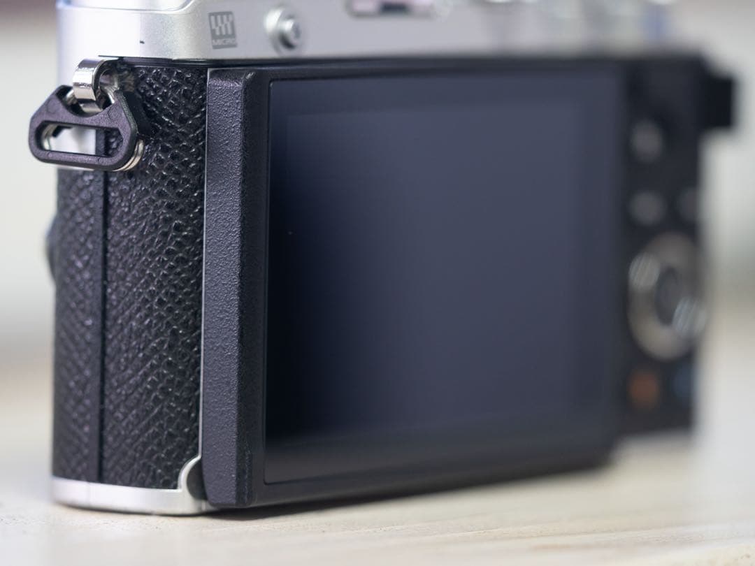 【当日発送】OLYMPUS PEN EP7 ミラーレス一眼 マイクロフォーサーズ