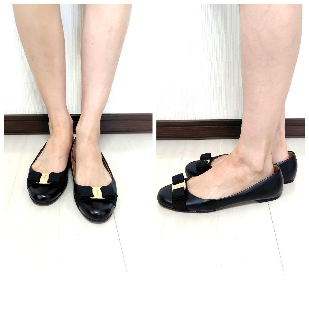 モデルサイズ☆良品❤【フェラガモ】ヴァリナ ヴァラ フラットシューズ 黒