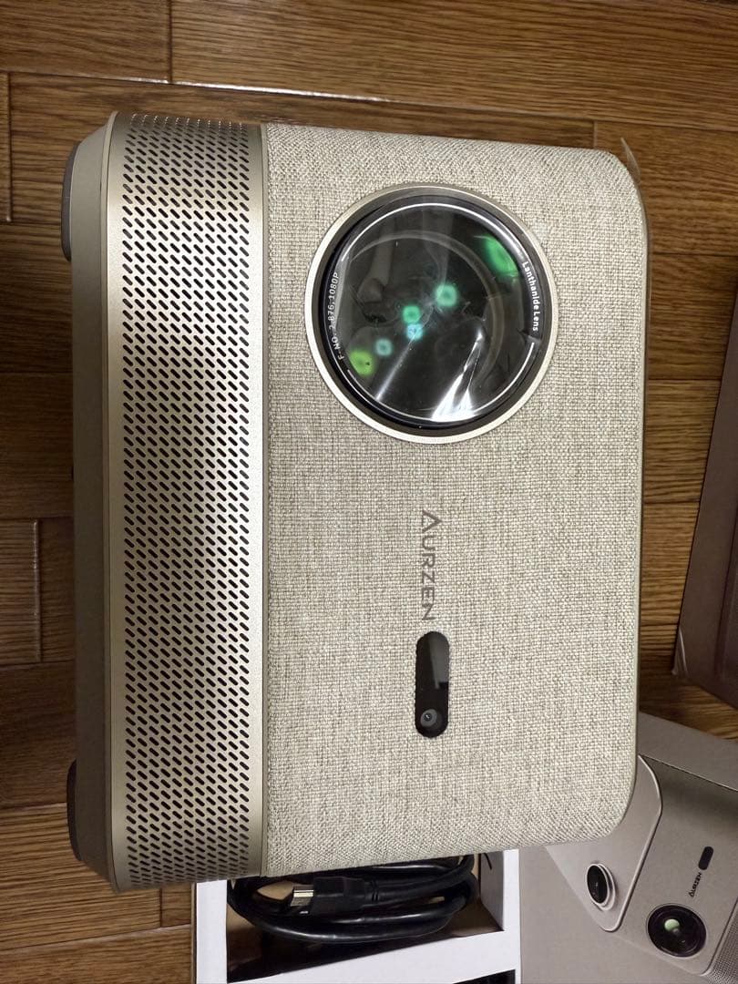 Aruzen 4K対応 ホームシアター　ホームプロジェクター BOOM3