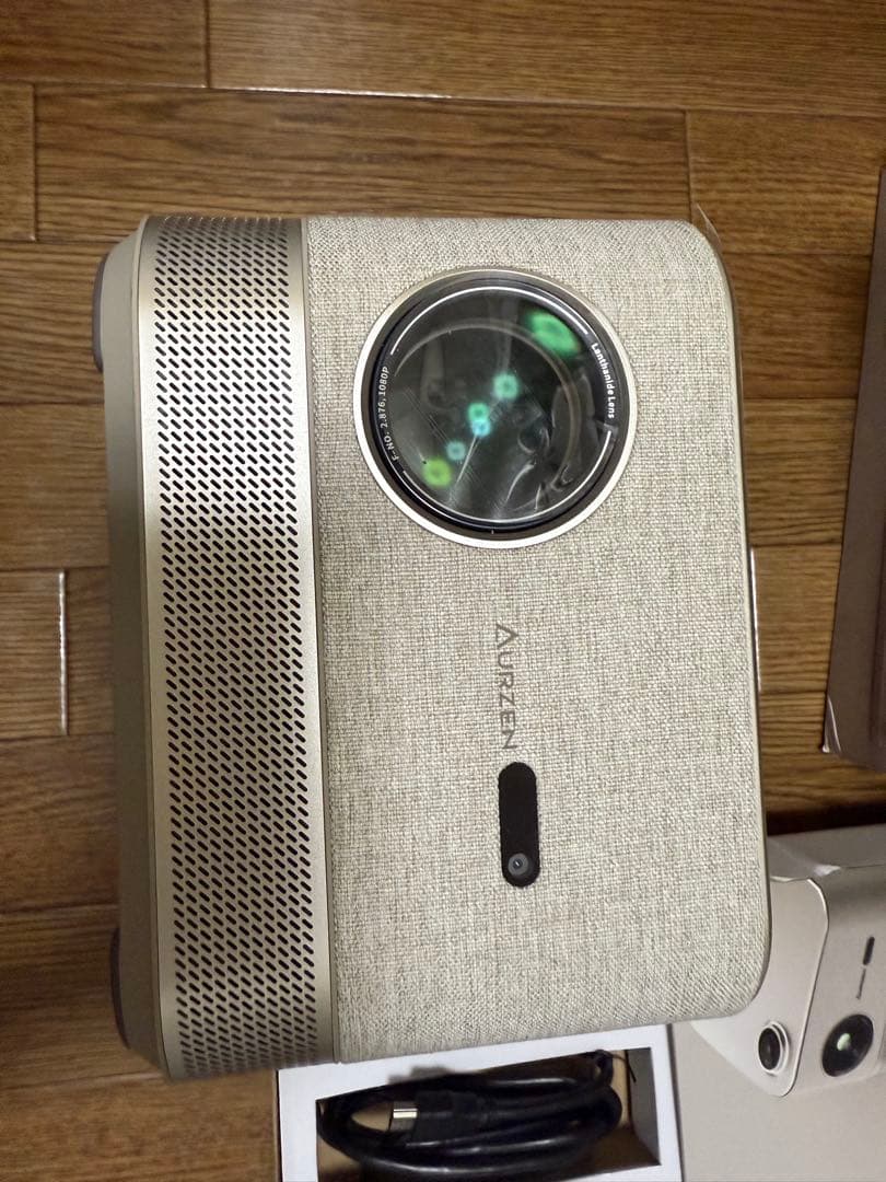 Aruzen 4K対応 ホームシアター　ホームプロジェクター BOOM3