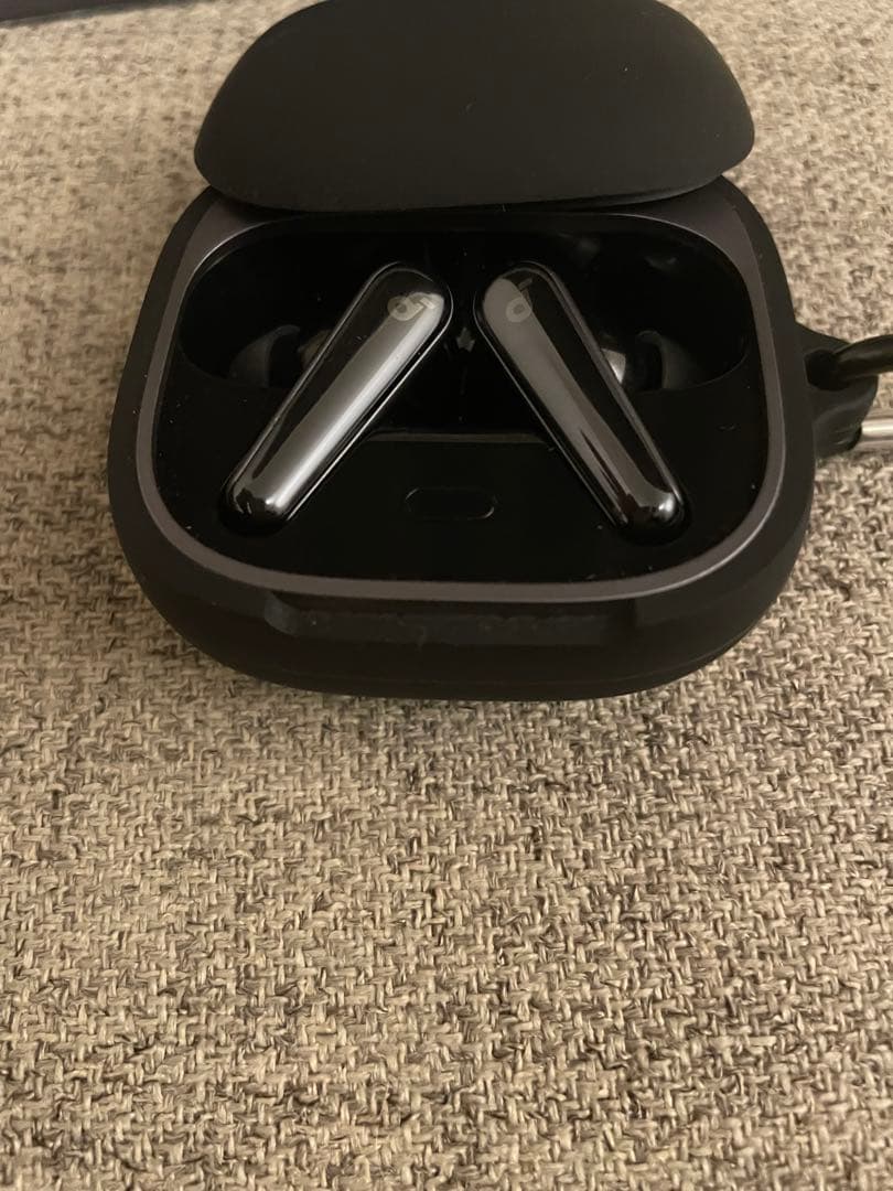 イヤホン anker soundcore Liberty 5