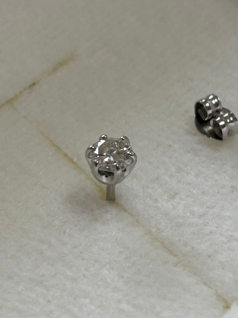 ⭐︎19pt900 ピアス