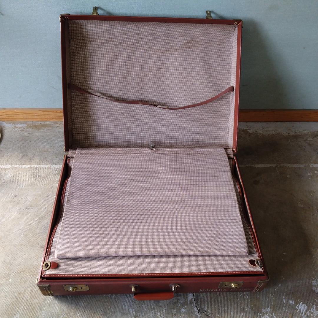 古いトランク　古道具