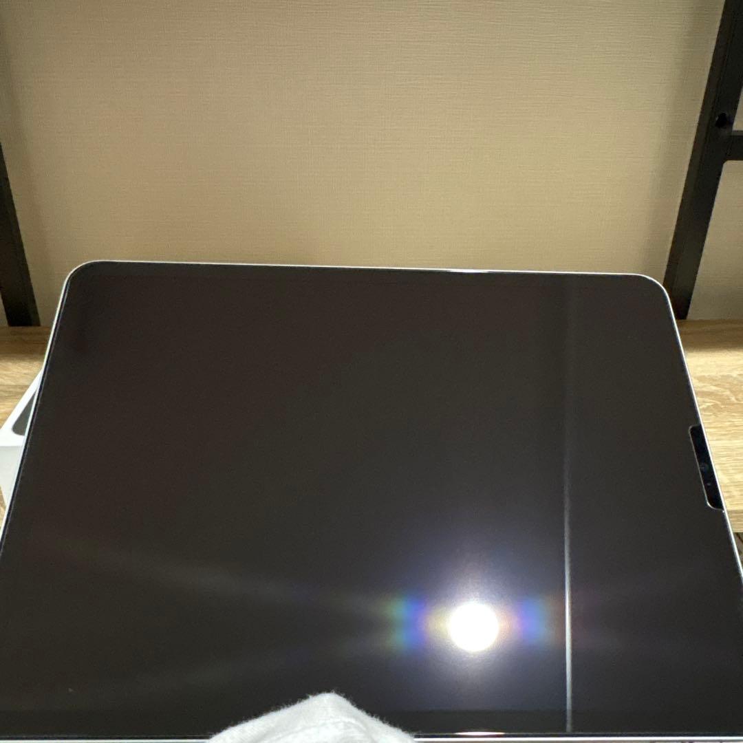 美品 iPad Pro 11インチ 128GB 第4世代 スペースグレー ESR