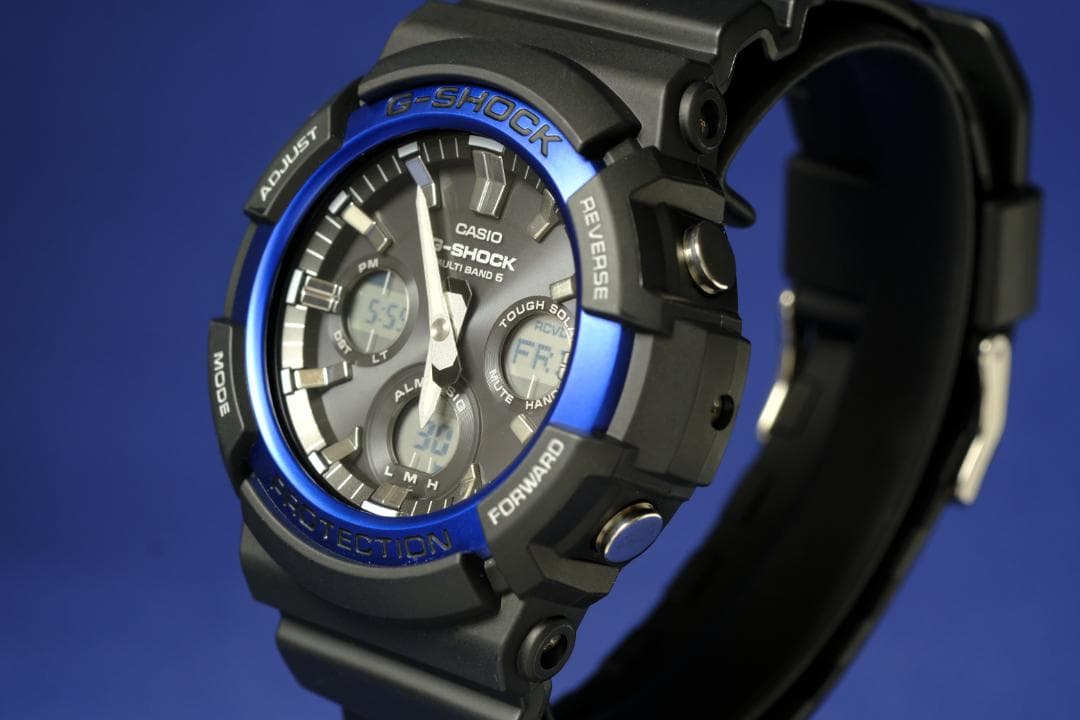 【綺麗】G-SHOCK GAW-100B 電波ソーラー／ビッグケース (114)