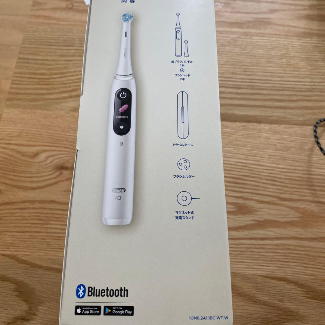 Oral-B iO Series 8 電動歯ブラシ本体 ホワイトアラバスター