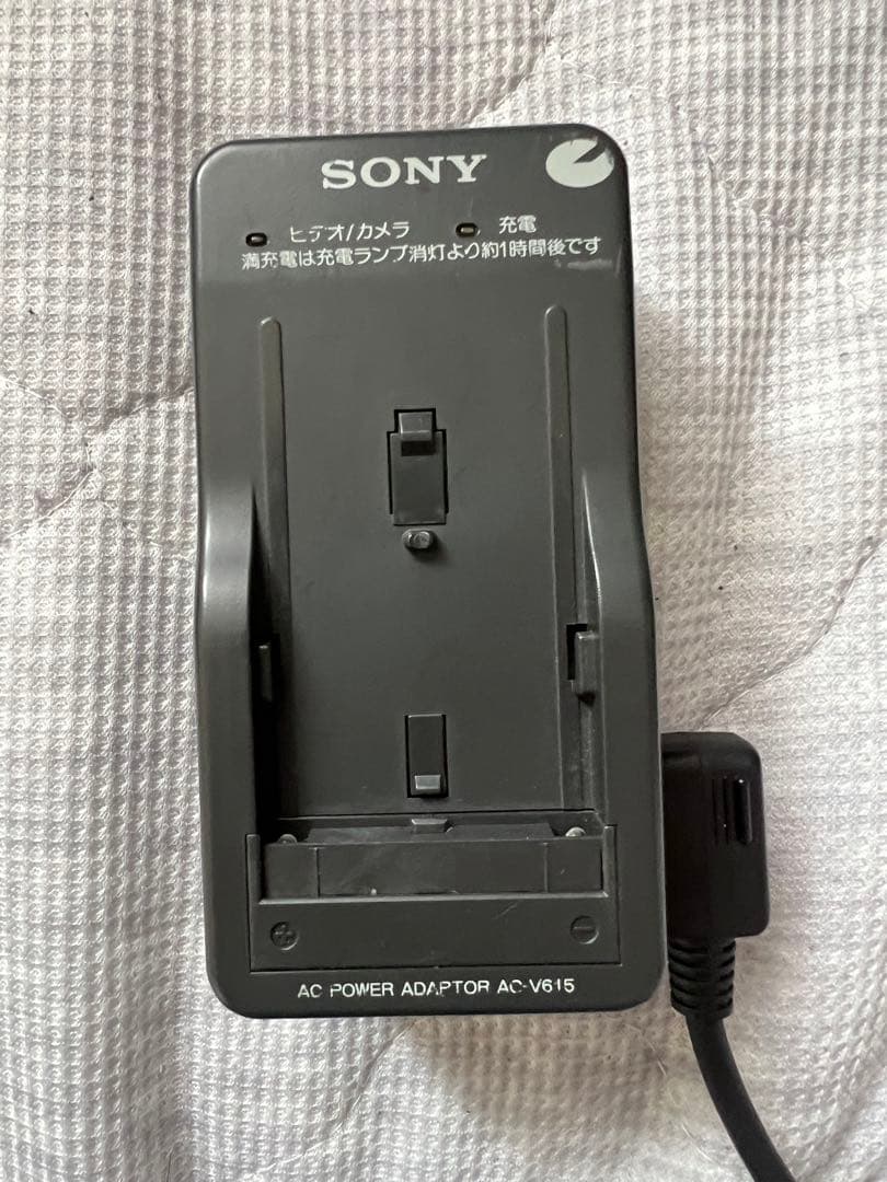 動作良好Video.Hi8 ソニー CCD-RV100 高画質8ミリビデオカメラ