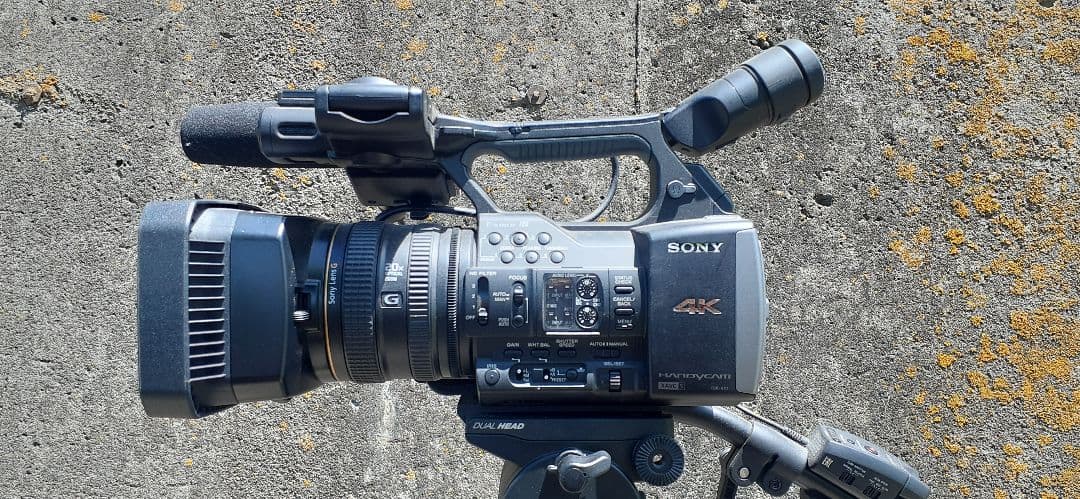 業務用 ビデオ 4K SONY FDR-AX1 三脚 フルセット【美品】