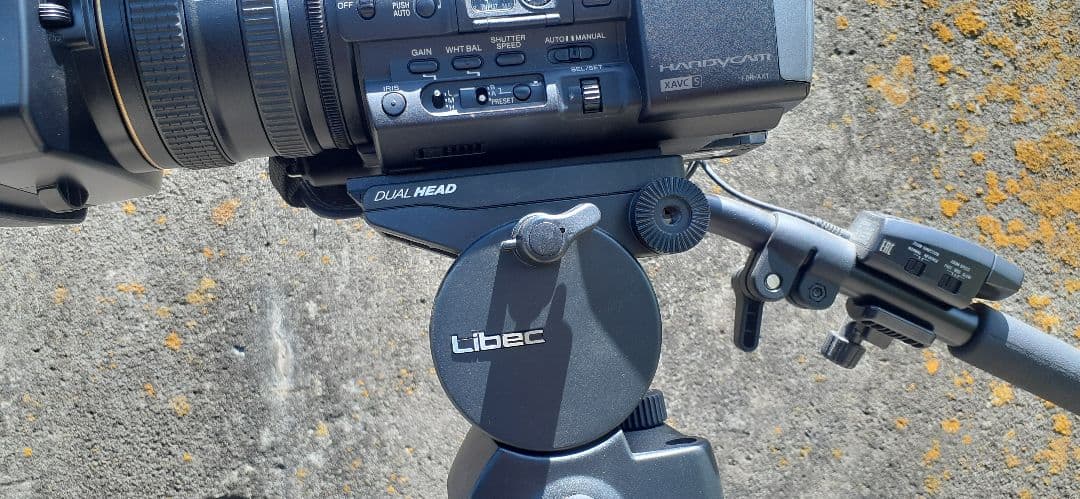 業務用 ビデオ 4K SONY FDR-AX1 三脚 フルセット【美品】