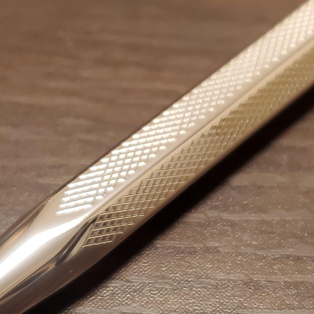 S*i様 CARAN D'ACHE カランダッシュ ボールペン シルバー エクリ