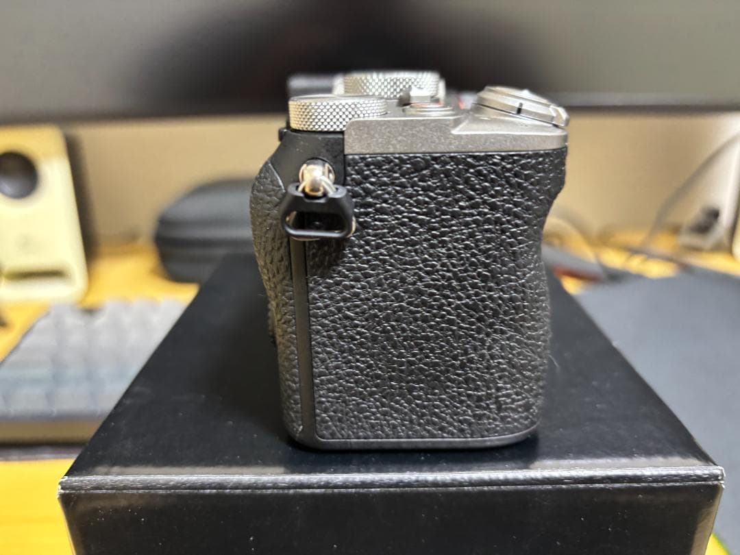 α7C II ILCE-7CM2 ボディ シャッター回数は1744回