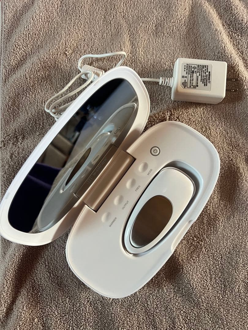 りんご様用【モイスティーヌ】スキンコンディショナー IV（美顔器） /動作確認済