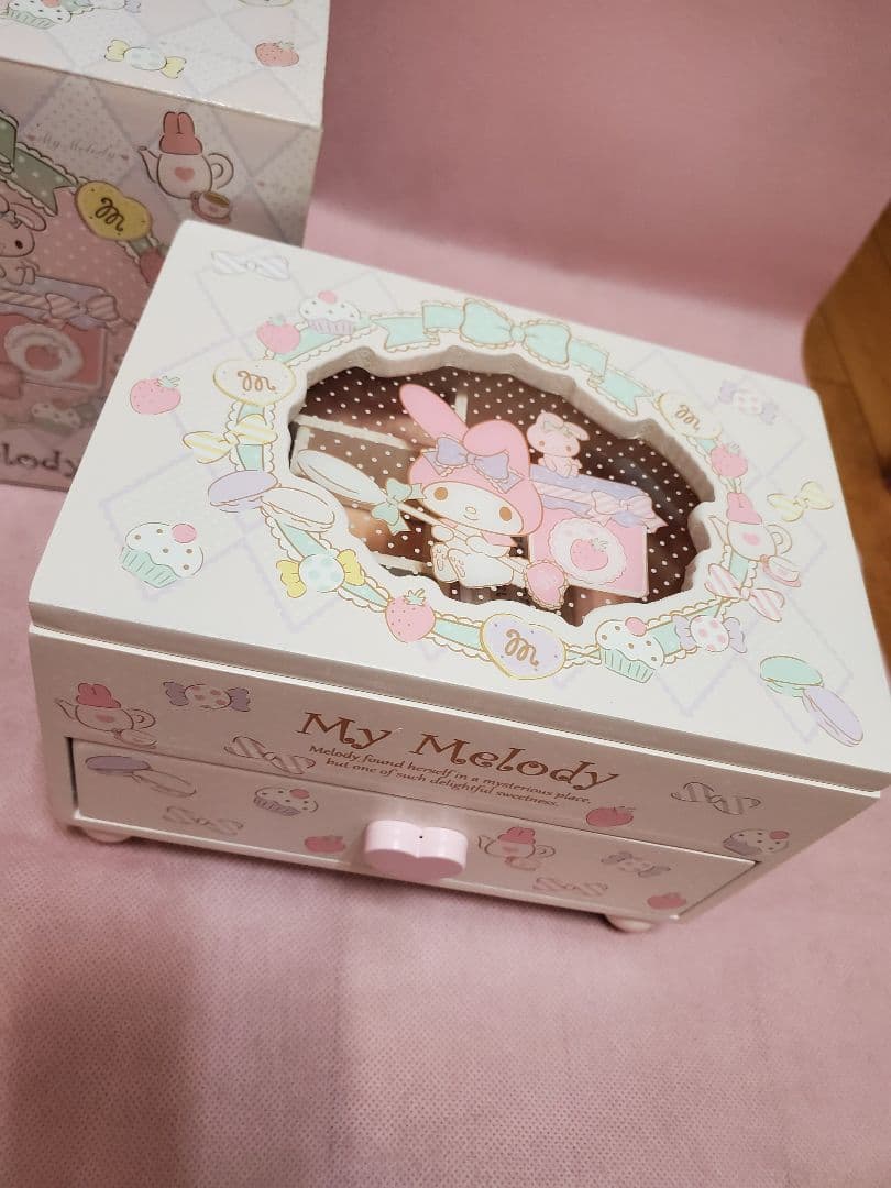 レア　　マイメロ　木製アクセサリーケース