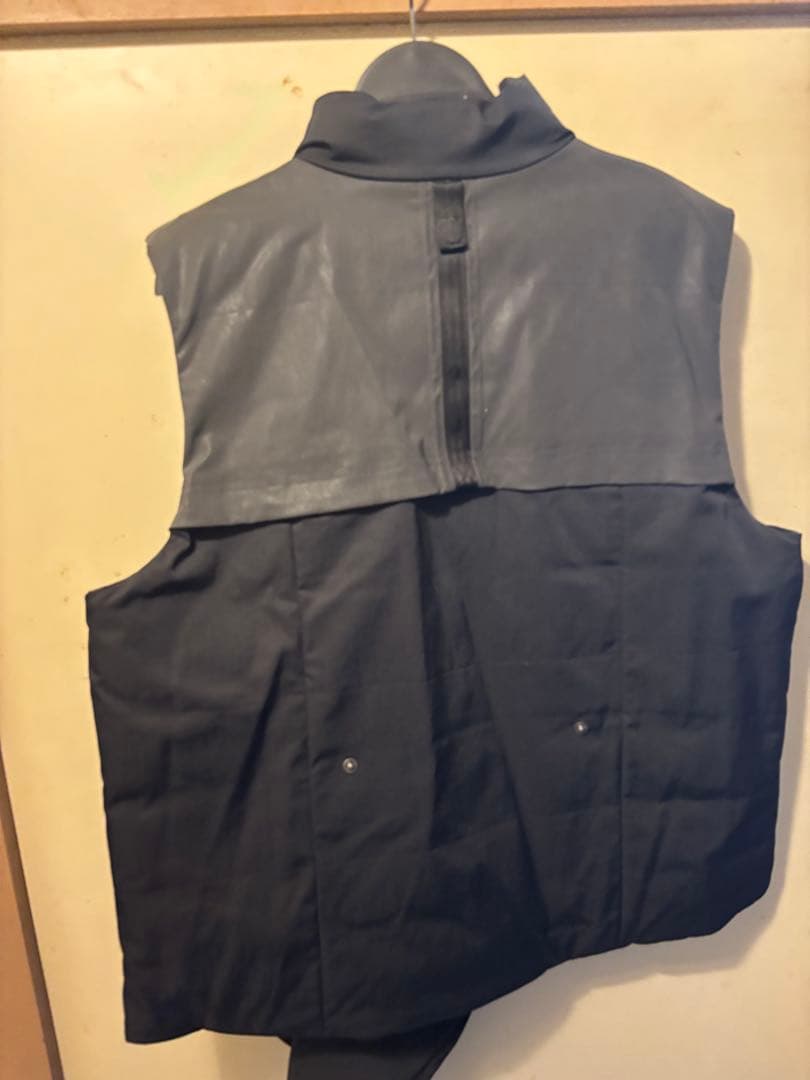 ナイキダウンベストブラック ナイキ ベスト ダウンベストthermoreサーモア