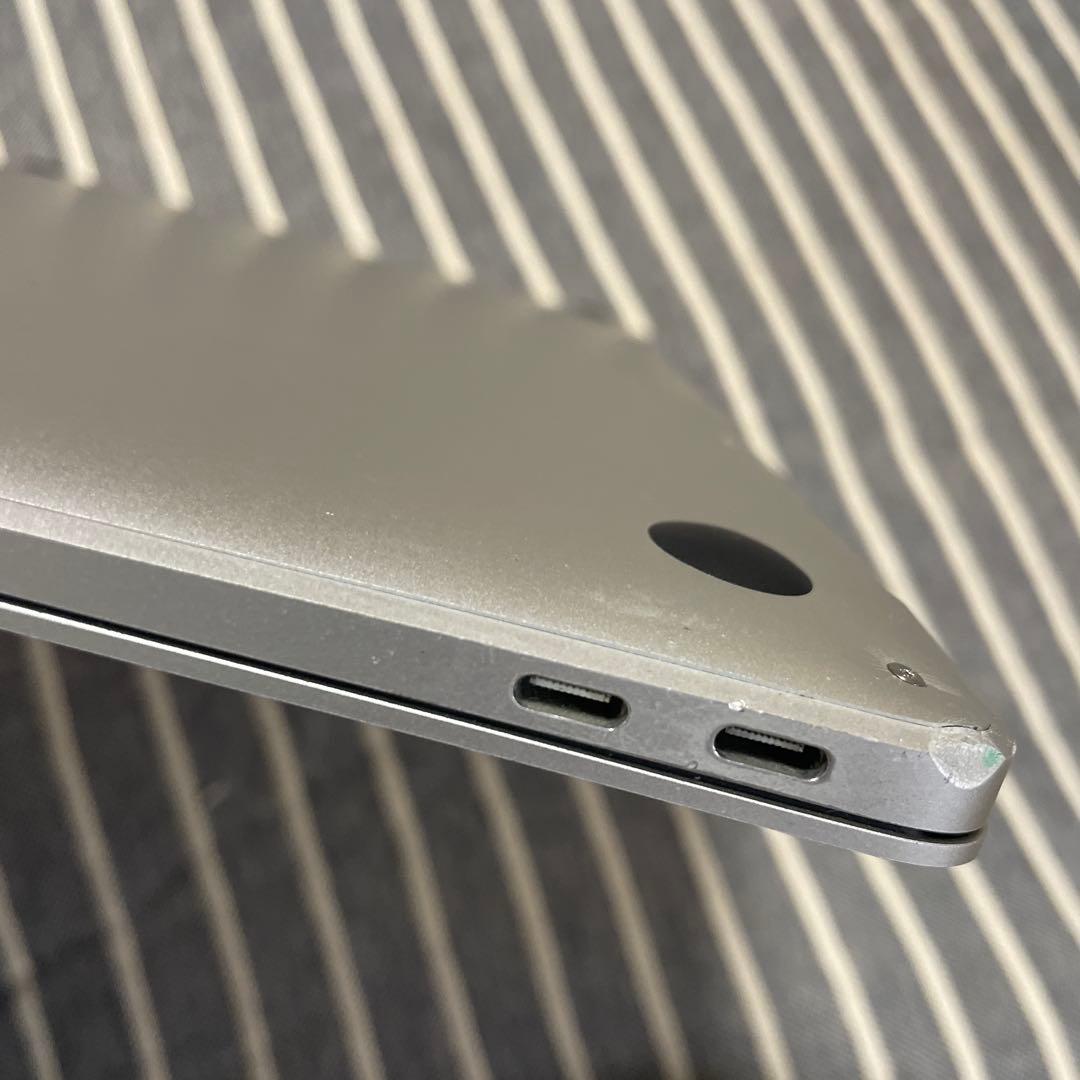 a*t様 MacBook Air M1 (2020)