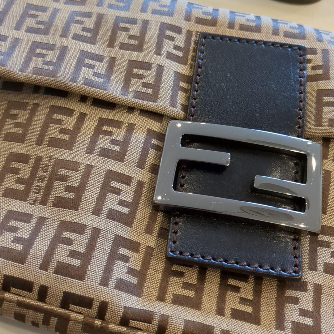 【超美品】FENDI マンマバケット　ショルダーバッグ