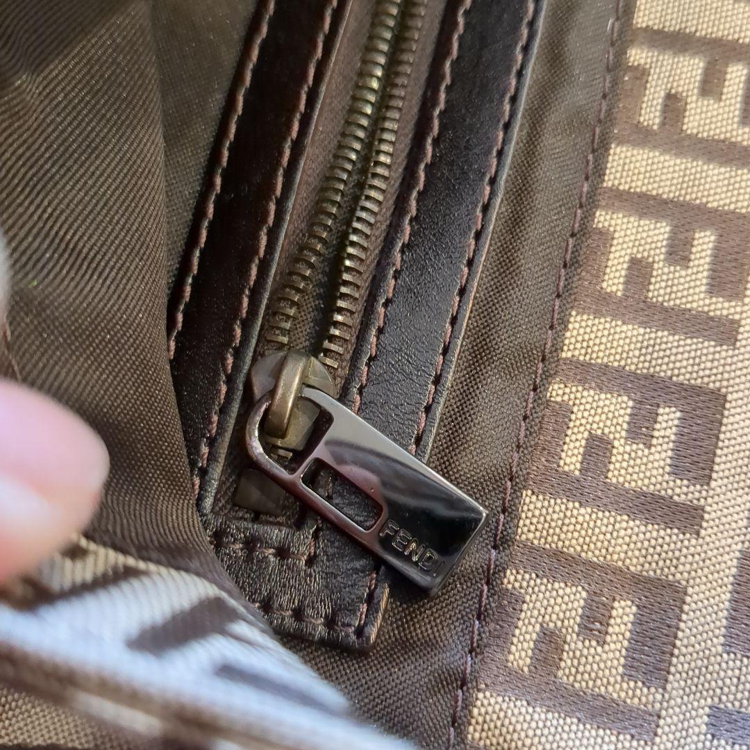 【超美品】FENDI マンマバケット　ショルダーバッグ