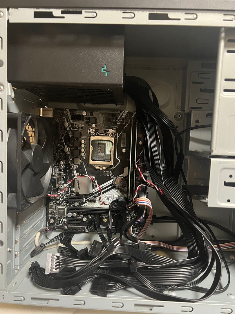 pcケース 電源ユニット メモリ