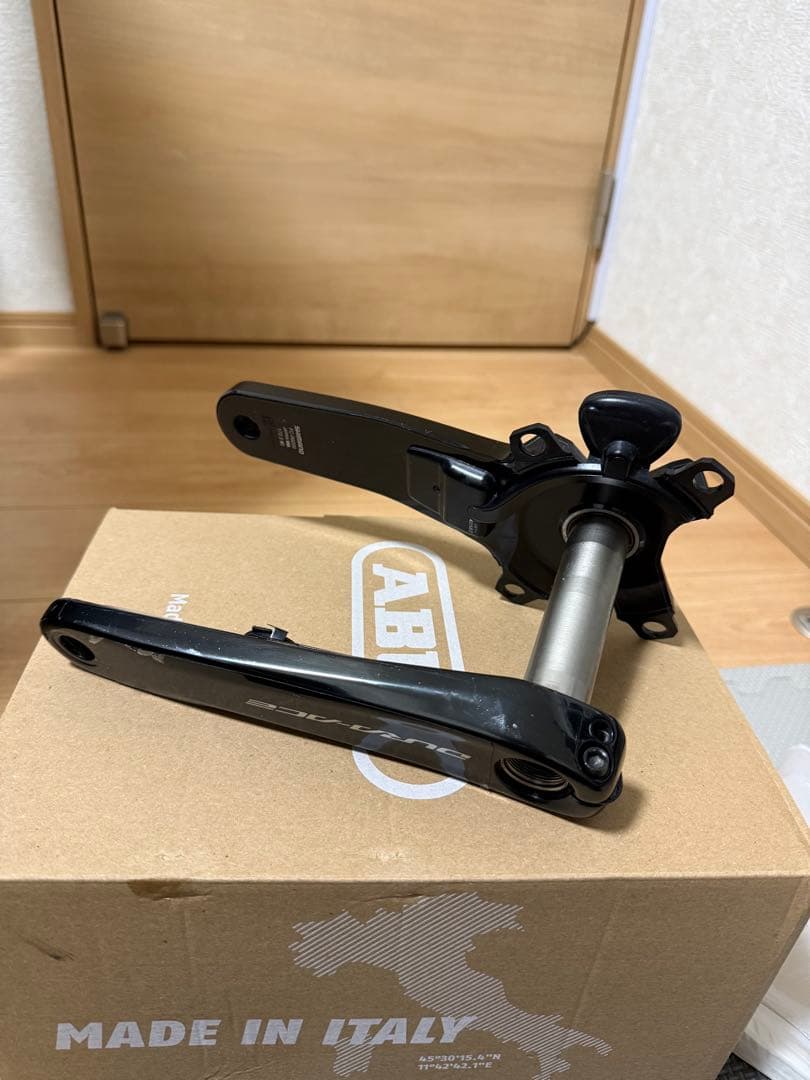 シマノデュラエースFC-R9200　4iiiiパワーメーター　両足計測