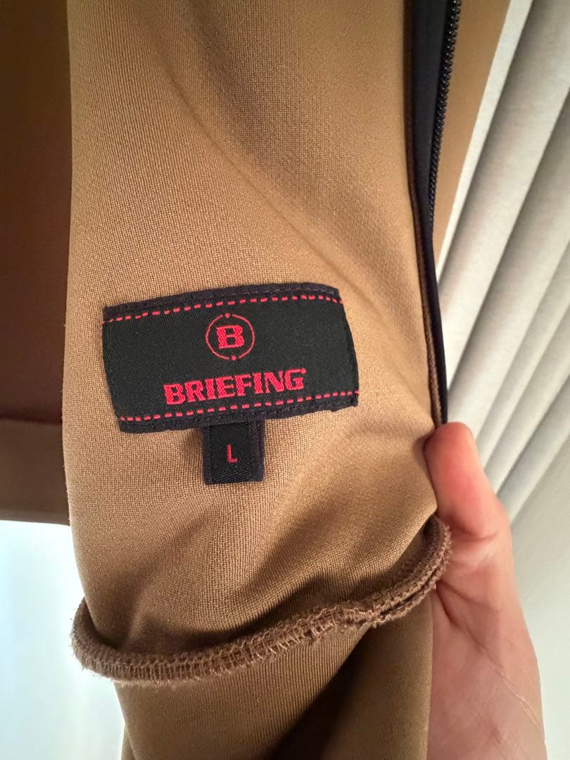 BRIEFING パーカー