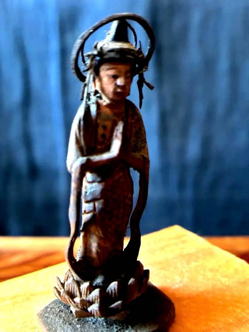 小さな　小さな合掌木彫り仏　極小木彫り仏　江戸時代