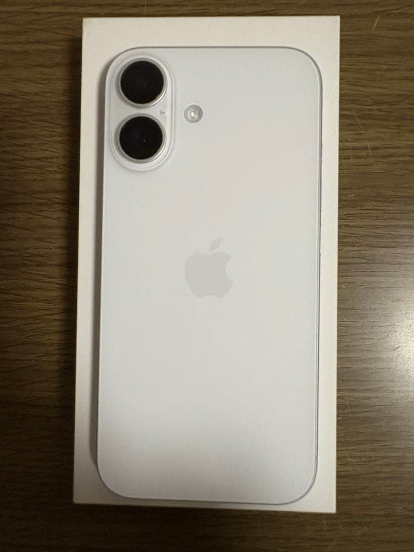 iPhone16 本体 128GB バッテリー最大容量 98%