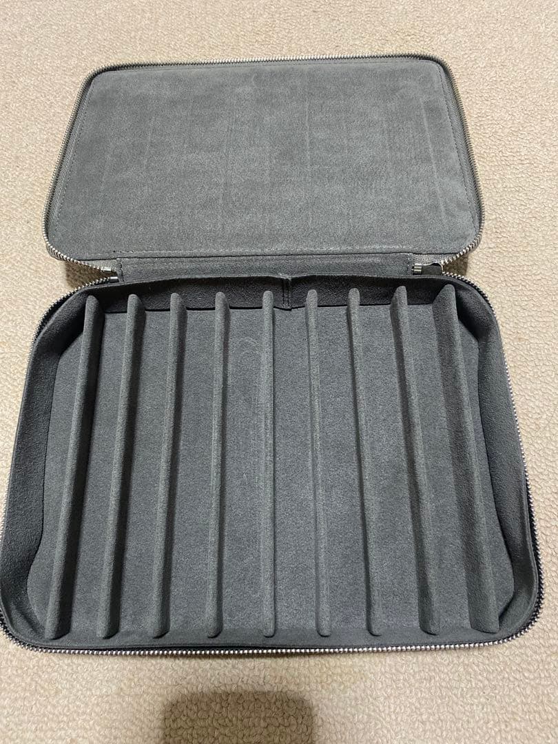 伊東屋　COLOR CHART レザーペンケース