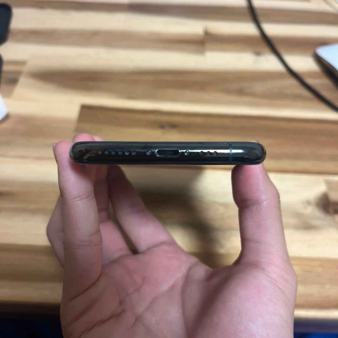 iPhone 11 Pro 256GB 本体 + ケース 画面反応難あり