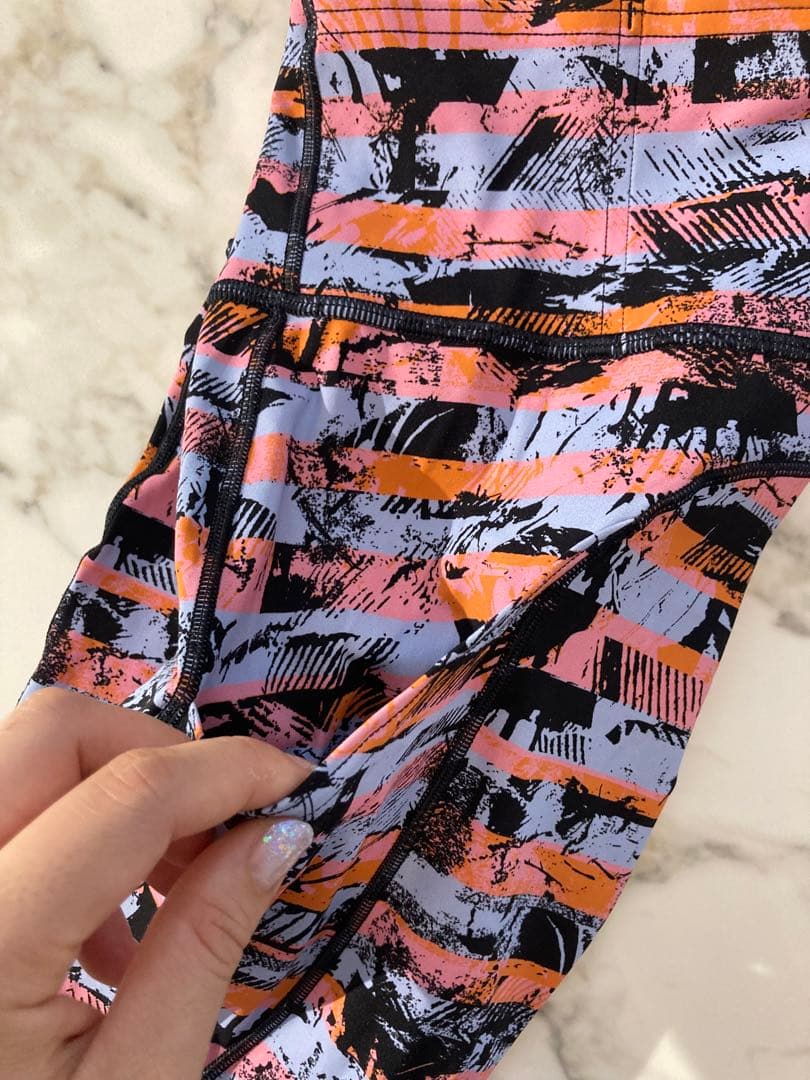 ルルレモン　レギンス　４　６　ヨガ　ピラティス　ピンク　ブルー